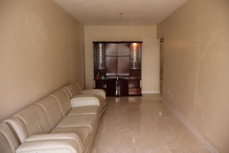 Casa à venda com 187m², 3 quartos e 2 vagasSala 