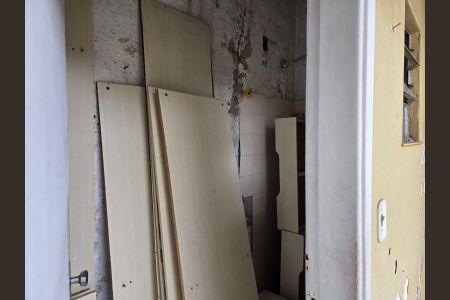 Casa à venda com 187m², 3 quartos e 2 vagas Casa à venda com 187m², 3 quartos e 2 vagasBanheiro de Serviço