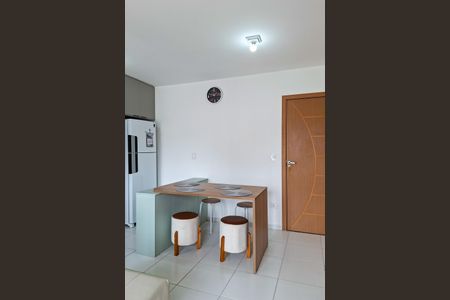 Apartamento para alugar com 60m², 2 quartos e 1 vaga Apartamento para alugar com 60m², 2 quartos e 1 vagaSala