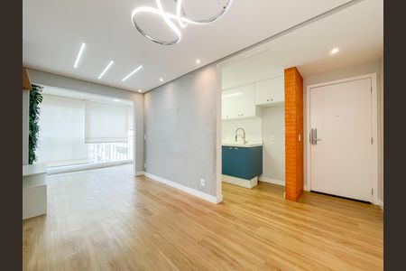 Sala de apartamento para alugar com 2 quartos, 50m² em Jardim Roberto, Osasco