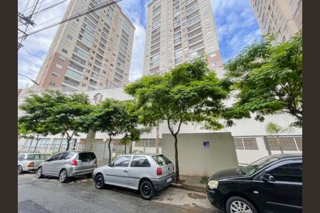 Apartamento para alugar com 50m², 2 quartos e 1 vagaFachada