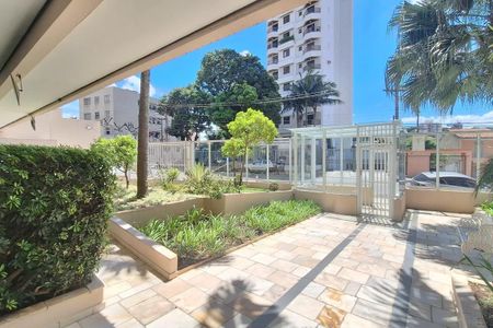 Apartamento para alugar com 115m², 3 quartos e 1 vagaEntrada