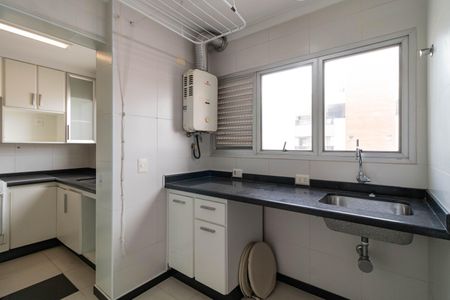 Apartamento para alugar com 115m², 3 quartos e 1 vagaÁrea de Serviço