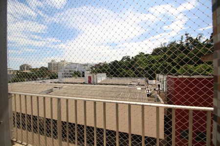 Apartamento à venda com 77m², 2 quartos e 1 vagaQuarto 2 - varanda