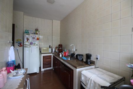 Apartamento à venda com 77m², 2 quartos e 1 vagaCozinha