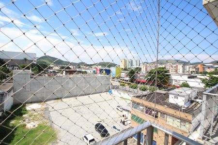 Sala - Vista de apartamento à venda com 2 quartos, 77m² em Taquara, Rio de Janeiro