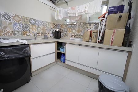 Apartamento à venda com 60m², 2 quartos e 1 vagaÁrea de Serviço