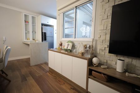 Sala de apartamento à venda com 2 quartos, 60m² em Vila Camilópolis, Santo André