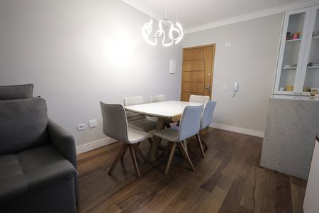 Apartamento à venda com 60m², 2 quartos e 1 vagaSala