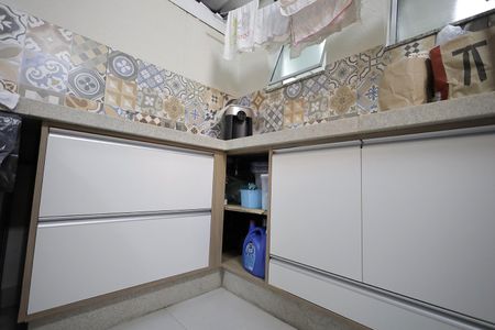 Apartamento à venda com 60m², 2 quartos e 1 vagaÁrea de Serviço