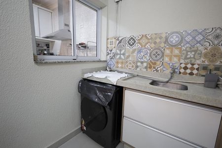 Apartamento à venda com 60m², 2 quartos e 1 vagaÁrea de Serviço