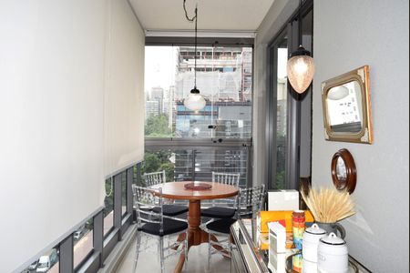 Apartamento para alugar com 44m², 1 quarto e 1 vagaVaranda