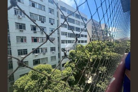 Apartamento à venda com 92m², 2 quartos e 1 vaga