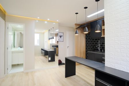 Sala de apartamento para alugar com 2 quartos, 40m² em Cidade Mãe do Céu, São Paulo