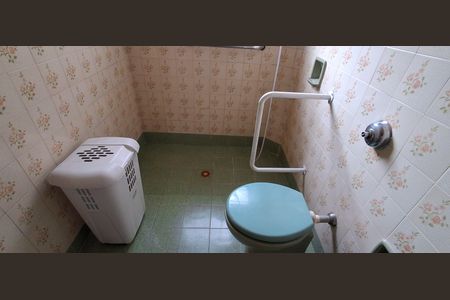 Banheiro Social  de casa à venda com 1 quarto, 150m² em Santa Maria, São Caetano do Sul