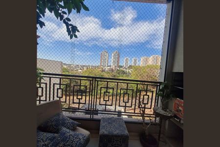 Apartamento para alugar com 75m², 2 quartos e 1 vagaVaranda