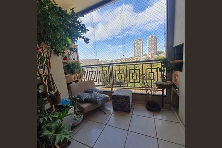 Apartamento para alugar com 75m², 2 quartos e 1 vagaVaranda