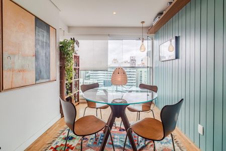 Sala de apartamento para alugar com 1 quarto, 86m² em Pinheiros, São Paulo