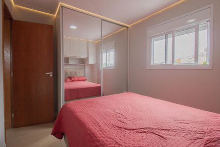Quarto Suíte de apartamento para alugar com 2 quartos, 57m² em Parque Sao Vicente, Mauá