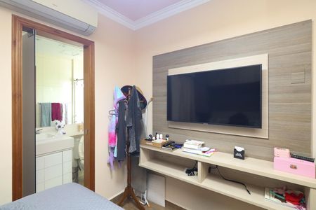 Casa de condomínio à venda com 65m², 2 quartos e 1 vagaSuíte 