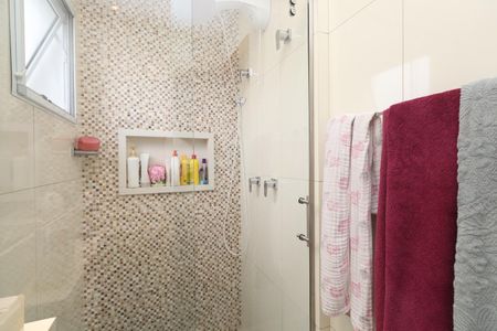 Casa de condomínio à venda com 65m², 2 quartos e 1 vagaBanheiro da Suíte