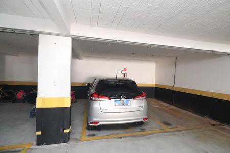 Casa de condomínio à venda com 65m², 2 quartos e 1 vagaGaragem