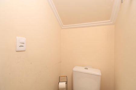 Casa de condomínio à venda com 65m², 2 quartos e 1 vagaLavabo