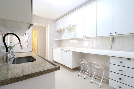 Apartamento à venda com 88m², 3 quartos e 1 vagaCozinha 