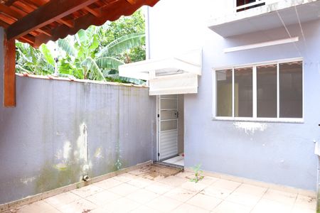 Casa de condomínio à venda com 104m², 3 quartos e 2 vagasÁrea de Serviço