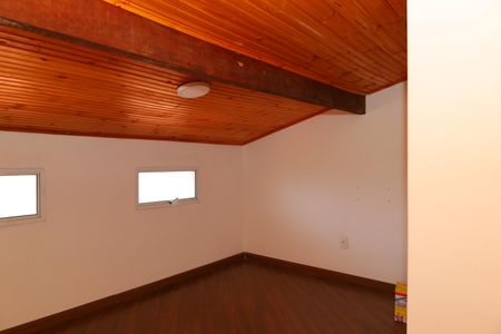 Casa de condomínio à venda com 104m², 3 quartos e 2 vagasQuarto 4