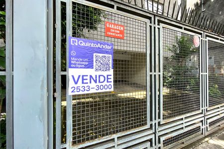 Apartamento à venda com 124m², 3 quartos e 2 vagasPlaca