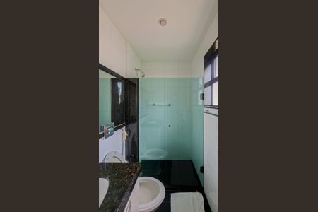 Apartamento à venda com 161m², 4 quartos e 3 vagasBanheiro da Suíte 2