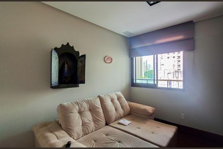 Apartamento à venda com 161m², 4 quartos e 3 vagasSala de TV