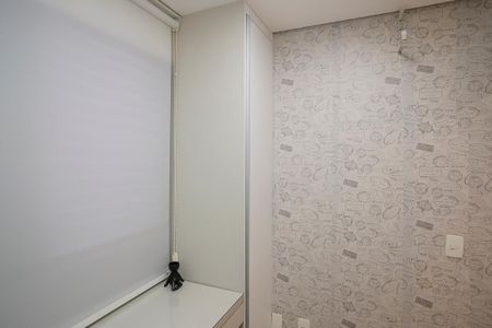 Apartamento à venda com 74m², 2 quartos e 2 vagasEscritório