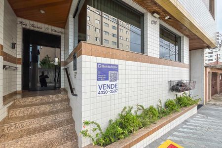 Apartamento à venda com 74m², 2 quartos e 2 vagasFachada + plaquinha