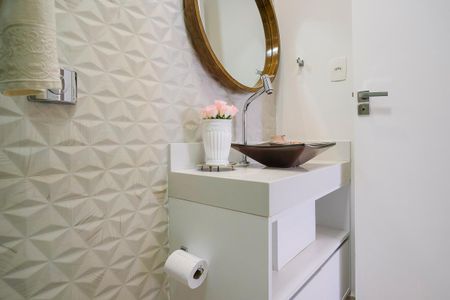 Apartamento à venda com 74m², 2 quartos e 2 vagasBanheiro social