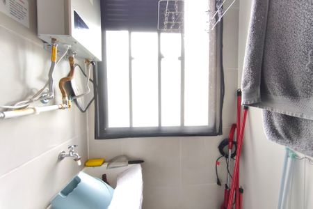 Apartamento à venda com 37m², 2 quartos e sem vaga Apartamento à venda com 37m², 2 quartos e sem vagaÁrea de Serviço