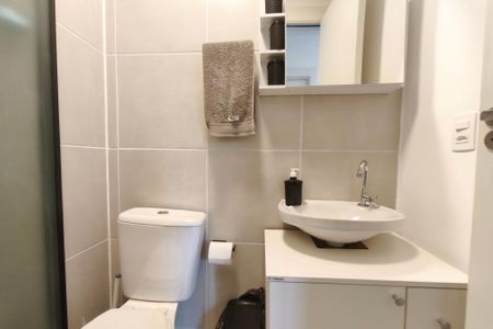 Apartamento à venda com 37m², 2 quartos e sem vaga Apartamento à venda com 37m², 2 quartos e sem vagaBanheiro