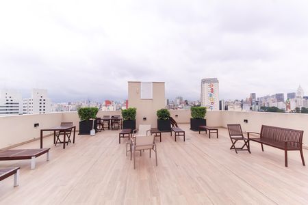 Apartamento para alugar com 27m², 1 quarto e sem vaga Apartamento para alugar com 27m², 1 quarto e sem vagaRooftop