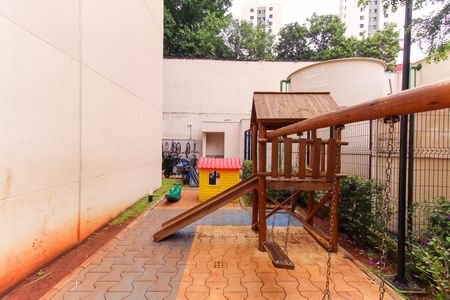 Apartamento para alugar com 27m², 1 quarto e sem vaga Apartamento para alugar com 27m², 1 quarto e sem vagaÁrea comum - Playground