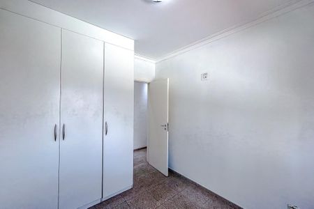 Apartamento à venda com 110m², 4 quartos e 3 vagasQuarto 2