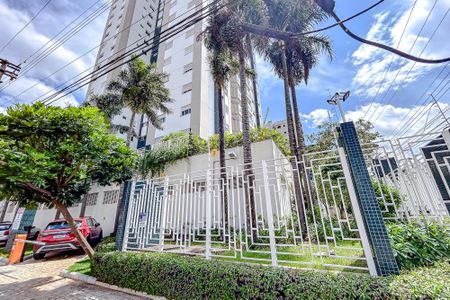 Apartamento à venda com 110m², 4 quartos e 3 vagasFachada com Plaquinha