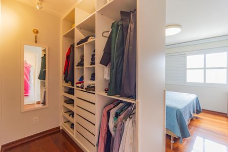 Apartamento à venda com 170m², 4 quartos e 2 vagasCloset da suíte