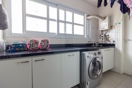 Apartamento à venda com 170m², 4 quartos e 2 vagasÁrea de Serviço