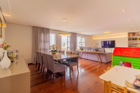 Sala de apartamento à venda com 4 quartos, 170m² em Jardim Paulista, São Paulo