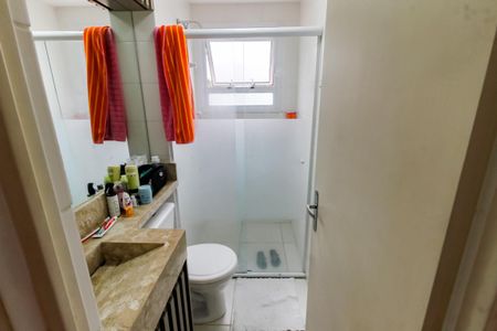 Banheiro Corredor de apartamento para alugar com 2 quartos, 55m² em Vila Suzana, São Paulo