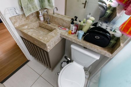 Apartamento para alugar com 55m², 2 quartos e 1 vagaBanheiro Corredor