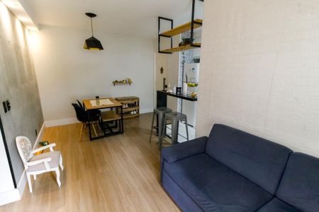 Apartamento para alugar com 55m², 2 quartos e 1 vagaSala