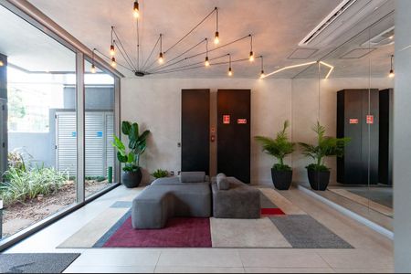 Studio à venda com 17m², 1 quarto e sem vaga Studio à venda com 17m², 1 quarto e sem vagaÁrea Comum