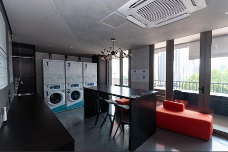 Studio à venda com 17m², 1 quarto e sem vaga Studio à venda com 17m², 1 quarto e sem vagaÁrea Comum